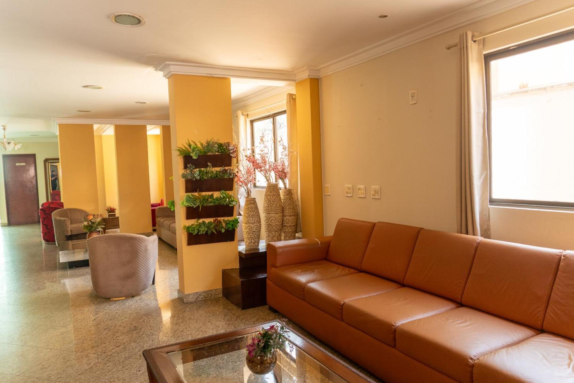 Crystal Plaza Hotel Marista, Goiania